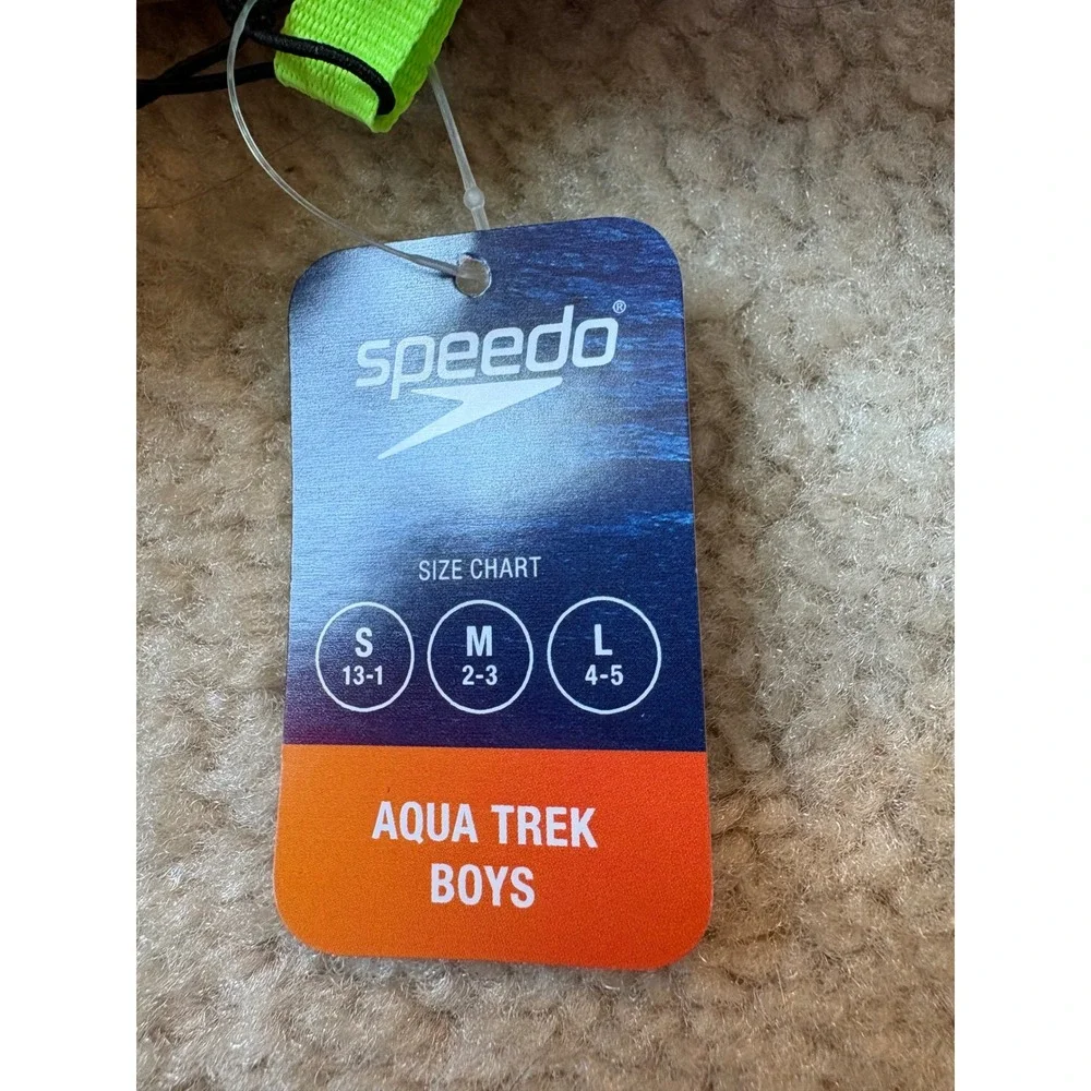 Speedo Boys Aqua Trek Water Shoes Swell Green Junior Size Medium 2-3 NWT
